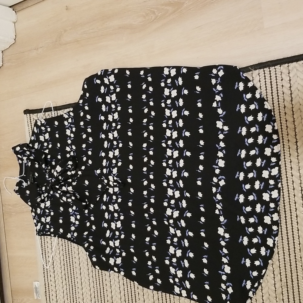 Ann Taylor Black Top with White Floral Design